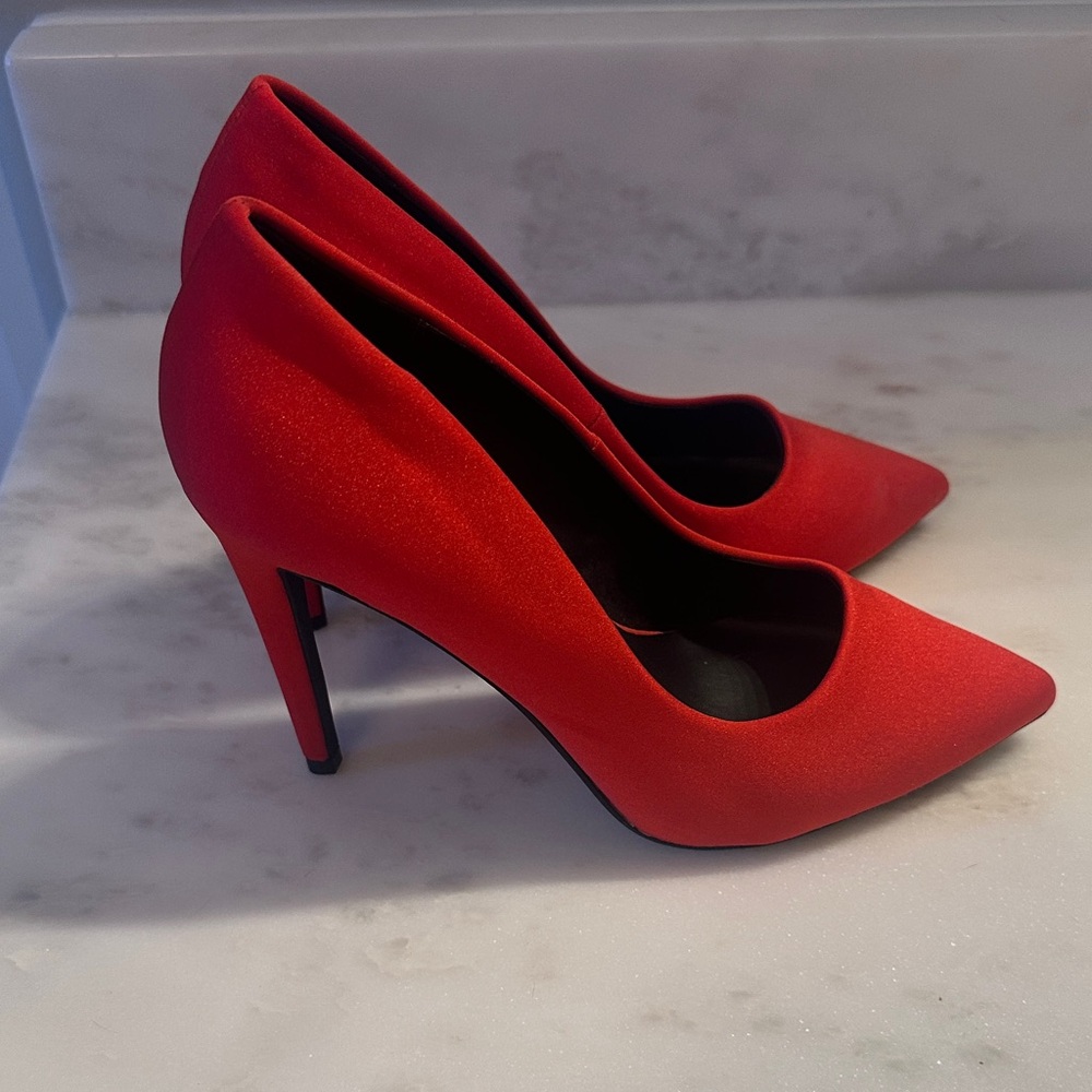 Call It Spring Bold Red Heels - Picture 4 of 8